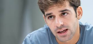 Nacho Rivera (Blue Banana): “Estamos saliendo de un cliente 'hype' que es  muy peligroso”