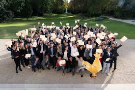 En 2012, younited a lancé sa plateforme de prêt personnel à destination des particuliers, proposant dès son lancement un service 100% en ligne, une. Geoffroy Guigou Geoffroyguigou Twitter