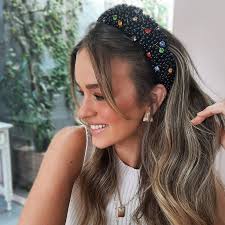 Pin de OLGA CORA em УКРАШЕНИЯ В ПРИЧЕСКУ