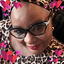 Queens here is a little something for the midnight fans 😂 let's go.😍