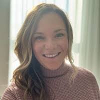 Joanna Davis's Instagram, Twitter & Facebook