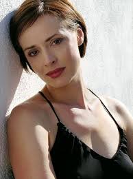 Lara Harris's Instagram, Twitter & Facebook