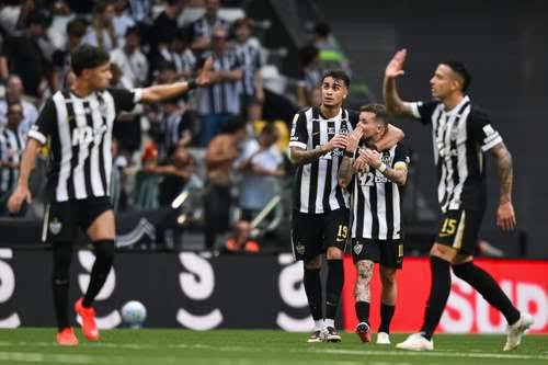 Atl&eacute;tico-MG aproveita 'apag&atilde;o' do Fluminense e vence em casa pelo Brasileir&atilde;o; veja os gols