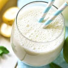 Recette Smoothie Miel Et Banane Au Yaourt Facile Rapide Recette Smoothie Recette Recette Smoothie Banane Jus Et Smoothies