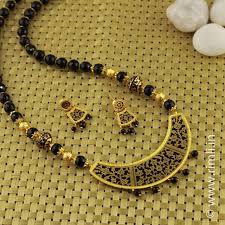 Black And Gold Jewelry Designer Black Gold Jewelry For Beautiful Pieces Black Gold Jewelry Gold Jewellery Design Indian Jewelry Sets