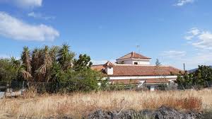 El eurodiputado javier nart tiene la teoría de que tomás gimeno habría muerto por narcosis, la muerte dulce del buceador en las profundidades del mar. Nuevo Registro En La Casa Del Padre De Las Ninas Desaparecidas Hace Seis Dias En Tenerife