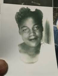 ACKNOwLEDGEMENTS HONORARY PALLBEARERS ACTIVE PALLBEARERS FLOwER BEARERS  INTERMENT PROFESSIONAL SERVICES ENTRUSTED TO