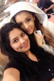 Ariana shared this selfie and got more than 4 million likes, which is definitely the norm for her, and she proves time and time again that she's a selfie queen. Ariana Yesterday With A Fan On We Heart It