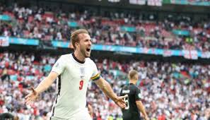 There are eight teams remaining in the euros. Ujdwawvmbyvh2m