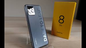 Он базируется на панели типа super amoled привычного формата fullhd+ (2400х1080 пикселей). Realme 8 Pro Whats In The Box Specs Youtube