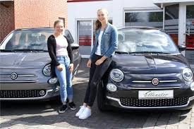 Apr 27, 2019 · mit dem ellenator bis zu 120 km/h schnell. Dank Ellenator Durfen Pia Und Alina Mit 16 Alleine Auto Fahren