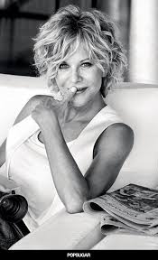 12 Incredible Celebrity Quotes From 2015 That You Might Want To Write Down Short Curly Hairstyles For Women Curly Hair Styles Naturally Hair Styles