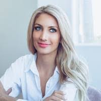 Dione Spiteri's Instagram, Twitter & Facebook