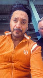 #cantgoanywhere #caught #nicella #train.