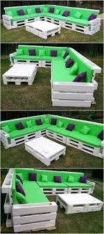 8 outdoor pallet ideas using free recycled pallets palletprojects recycledgardening diypal pallet outdoor pallet patio furniture pallet furniture outdoor