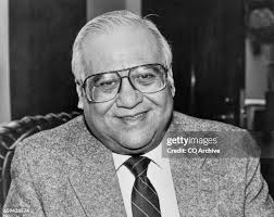 163 Stephen Rosenberg Stock Photos, High-Res Pictures, and Images