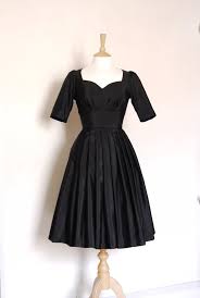 Made To Measure Dress Customizable Grosgrain Cupid S Bow Vintage Style Dress Made By Dig For Victor Evening Dress Fashion Evening Dresses Dresses