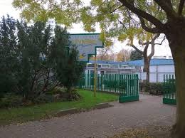 Piscine De La Levriere Nageurs Com