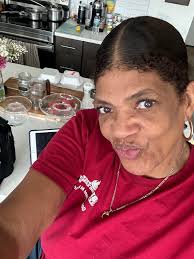 Cheryl Holness's Instagram, Twitter & Facebook