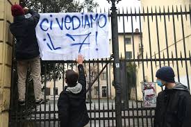 Al vertice il premier conte avrebbe ribadito che la didattica in presenza deve ripartire, al 50%, dal 7 gennaio. Aahllzfgqhv2dm