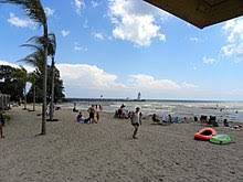 Dover (/ˈdoʊvər/) is a town and major ferry port in kent, south east england. Port Dover Wikipedia