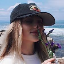 Abigail Karolewski (@abigail_karolewski) • Instagram photos and videos