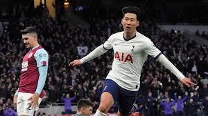The tottenham hotspur academy was created to train and develop players from the age of eight right up to the age of 23. Tottenhem Razgromil Byornli V Matche Apl Rt Na Russkom