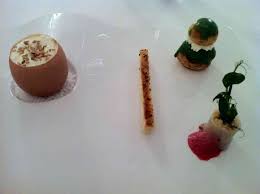 Une Cuisine Au Gout Du Jour Restaurant Gastronomique Gastronomie Cuisine Gastronomique