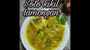 Susun mie basah, kol, risol dan tomat. Soto Kikil Herunterladen