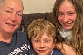 Fundraiser for Hannah Laidler by Sam Pickersgill : Give my children  something to look forward to..