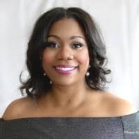 Lonna Jackson's Instagram, Twitter & Facebook