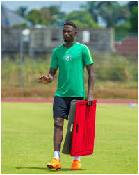 He won 40 caps and scored one goal for his country , and was their regular left back between 1983 and 1988. Ex Eagles Star Yisa Sofoluwe Is Dead Latest Sports News In Nigeria
