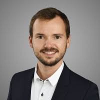 Tobias Mack's Instagram, Twitter & Facebook