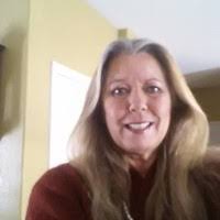 Shelly Dent's Instagram, Twitter & Facebook