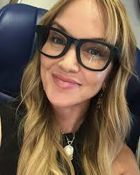 What an amazing meeting Ann Coleman Wandishin!! I can't believe you are  moving right down the road from me!! I'm so excited I can barely stand it!!  This is going to am