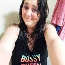 Karen Mapes's Instagram, Twitter & Facebook