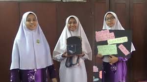 Respons murid bagi gambar 2 abu menolak puan lim lalu merampas beg duitnya. Projek Rbt Ting 3 Tote Bag Jean Youtube