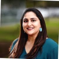 Roma Patel's Instagram, Twitter & Facebook