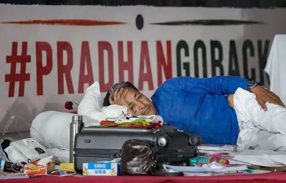 Climate activist and educationist Sonam Wangchuk interacted with Cockroach  Janata Party (CJP) founder Abhijeet Dipke during a hunger strike at Jantar  Mantar in New Delhi. The protest, organised by the CJP, demands