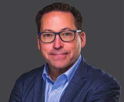 SCHULICH LAW ALUMNI RISE TO MEET THE CHALLENGES CREATED BY CLIMATE CHANGE