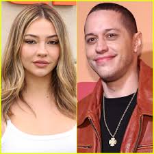 Eddie Redmayne & Wife Hannah Pack