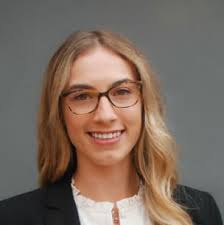 Dr. Alesandra Rau, MD