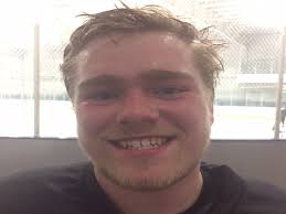 Dunn's weekend performance leads to being named first star of the week