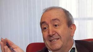 La Universidad destituye al gerente por su relación con empresas del «caso  Marea»