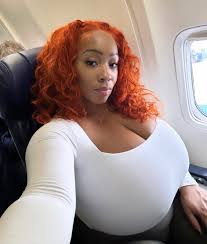TW Pornstars - The Huge Boob Hound. Twitter. Imagine getting to sit next to  @temptress119 on a plane. 2:49 AM - 27 Feb 2023