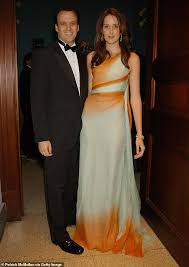 Sackler family to give up Purdue Pharma in deal to settle opioid lawsuit