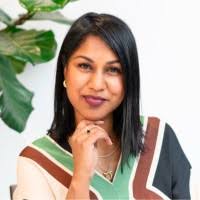 2000+ "The Stables" profiles