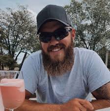 Danielle Boltz and Brett Chapman's Wedding Website