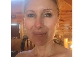 This 62 Year Old Woman Uses Just 4 Products For Skin This Good Newbeauty Beauty Routines Makeup Tips For Older Women Under Eye Bags