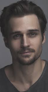 Jon Michael Ecker On Imdb Movies Tv Celebs And More Queen Of The South Beautiful Men Cute Actors